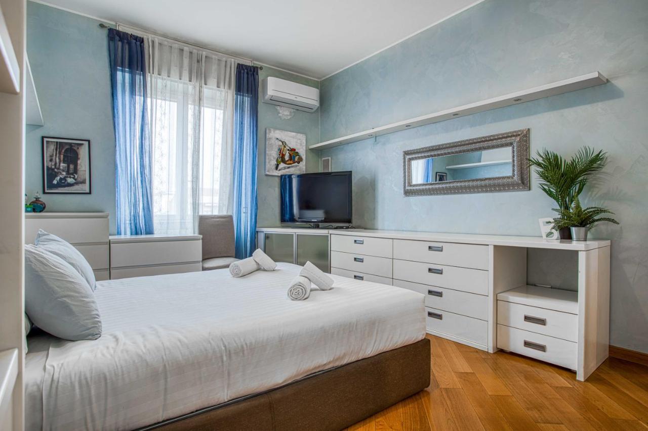 밀라노 Joivy Vibrant Flat With Balcony 아파트 외부 사진