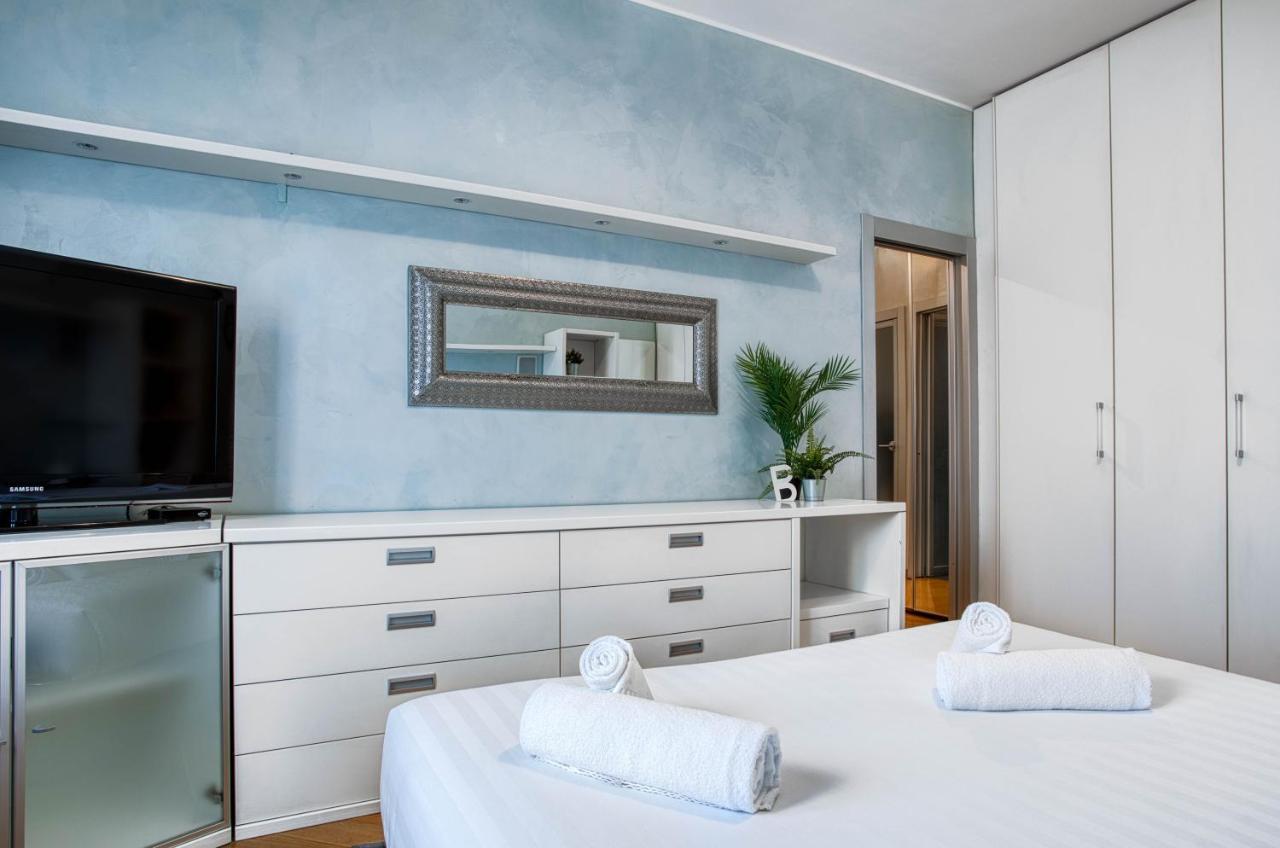 밀라노 Joivy Vibrant Flat With Balcony 아파트 외부 사진